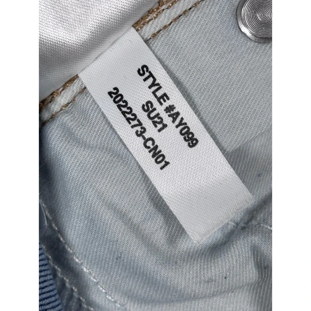 J Crew Denim Womens 25P(Measures 26) High Rise Slim Fit Button Fly Jeans Lt Wash